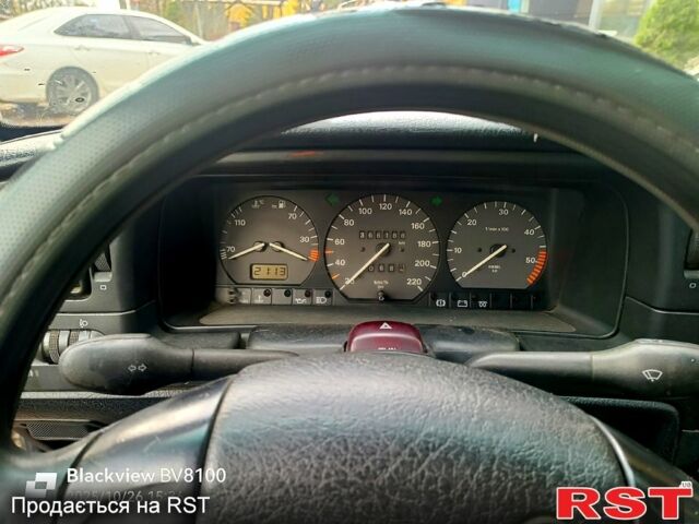 Серый Фольксваген Пассат, объемом двигателя 1.9 л и пробегом 270 тыс. км за 2000 $, фото 3 на Automoto.ua