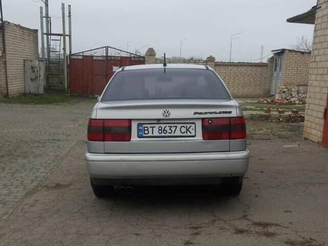 Серый Фольксваген Пассат, объемом двигателя 2.8 л и пробегом 352 тыс. км за 3350 $, фото 41 на Automoto.ua