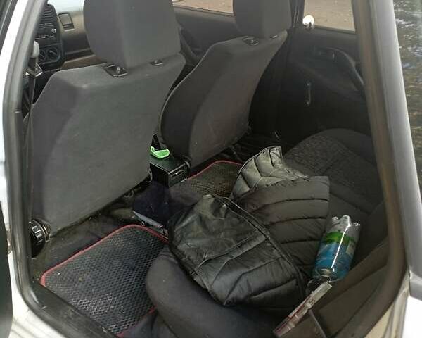 Серый Фольксваген Пассат, объемом двигателя 2 л и пробегом 315 тыс. км за 2600 $, фото 3 на Automoto.ua