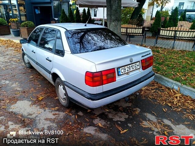 Серый Фольксваген Пассат, объемом двигателя 1.9 л и пробегом 270 тыс. км за 2000 $, фото 2 на Automoto.ua