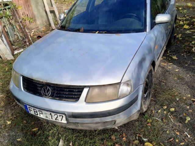 Серый Фольксваген Пассат, объемом двигателя 0 л и пробегом 260 тыс. км за 1430 $, фото 2 на Automoto.ua