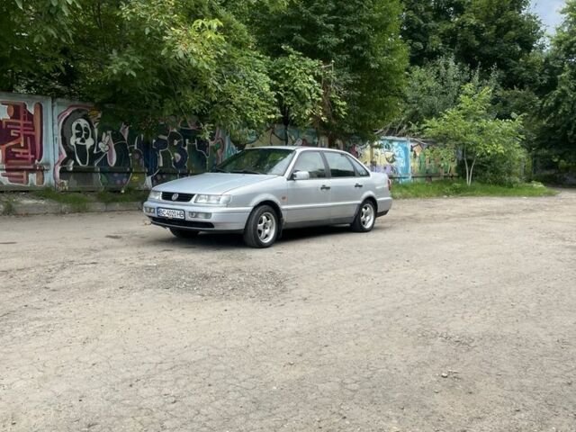 Сірий Фольксваген Пассат, об'ємом двигуна 2 л та пробігом 512 тис. км за 1900 $, фото 7 на Automoto.ua