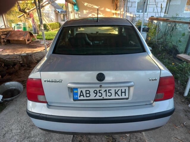 Серый Фольксваген Пассат, объемом двигателя 1.9 л и пробегом 400 тыс. км за 3500 $, фото 2 на Automoto.ua