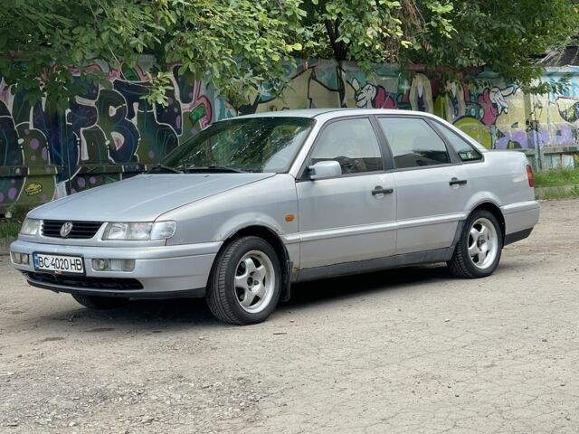 Сірий Фольксваген Пассат, об'ємом двигуна 2 л та пробігом 512 тис. км за 1900 $, фото 8 на Automoto.ua