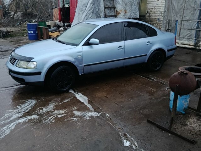 Сірий Фольксваген Пассат, об'ємом двигуна 1.9 л та пробігом 529 тис. км за 2800 $, фото 1 на Automoto.ua