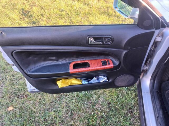 Серый Фольксваген Пассат, объемом двигателя 1.9 л и пробегом 400 тыс. км за 3500 $, фото 9 на Automoto.ua