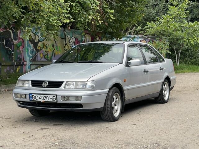 Сірий Фольксваген Пассат, об'ємом двигуна 2 л та пробігом 512 тис. км за 1900 $, фото 2 на Automoto.ua