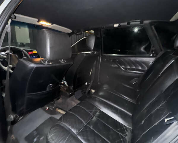 Серый Фольксваген Пассат, объемом двигателя 2 л и пробегом 270 тыс. км за 1500 $, фото 5 на Automoto.ua