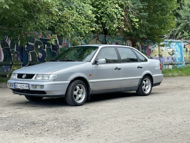 Сірий Фольксваген Пассат, об'ємом двигуна 2 л та пробігом 512 тис. км за 1900 $, фото 10 на Automoto.ua