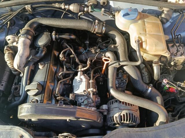 Сірий Фольксваген Пассат, об'ємом двигуна 1.9 л та пробігом 529 тис. км за 2800 $, фото 5 на Automoto.ua