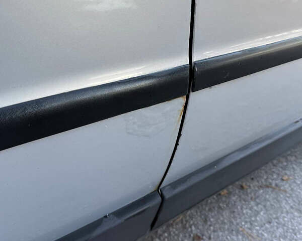 Серый Фольксваген Пассат, объемом двигателя 1.78 л и пробегом 481 тыс. км за 2900 $, фото 23 на Automoto.ua