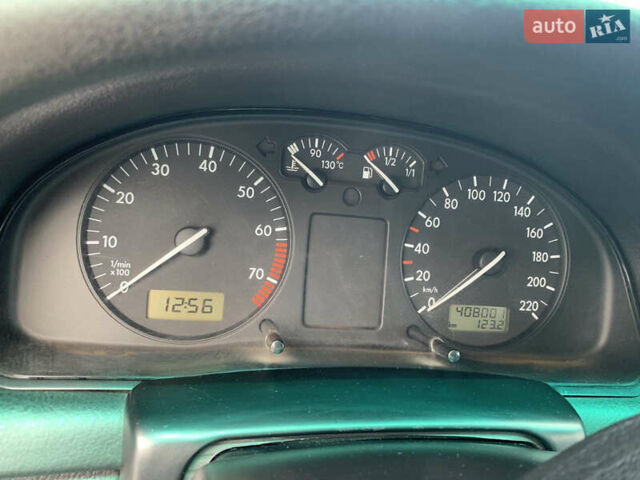 Серый Фольксваген Пассат, объемом двигателя 1.6 л и пробегом 400 тыс. км за 3600 $, фото 10 на Automoto.ua