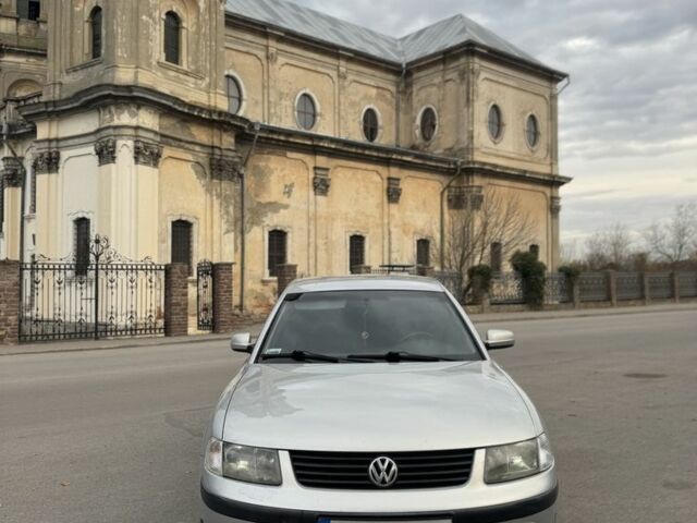 Серый Фольксваген Пассат, объемом двигателя 1.9 л и пробегом 390 тыс. км за 3399 $, фото 2 на Automoto.ua