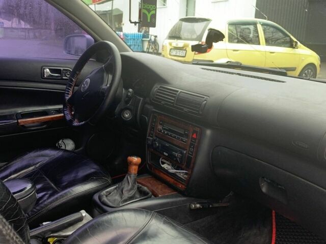 Сірий Фольксваген Пассат, об'ємом двигуна 1.8 л та пробігом 460 тис. км за 3400 $, фото 7 на Automoto.ua