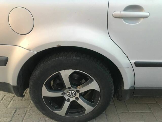 Серый Фольксваген Пассат, объемом двигателя 0 л и пробегом 390 тыс. км за 3500 $, фото 5 на Automoto.ua