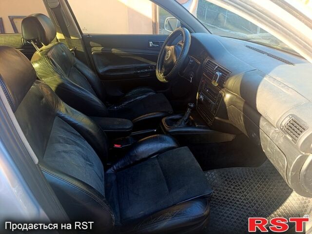 Серый Фольксваген Пассат, объемом двигателя 1.9 л и пробегом 279 тыс. км за 1999 $, фото 12 на Automoto.ua