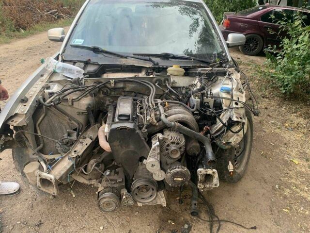 Серый Фольксваген Пассат, объемом двигателя 1.8 л и пробегом 230 тыс. км за 597 $, фото 4 на Automoto.ua