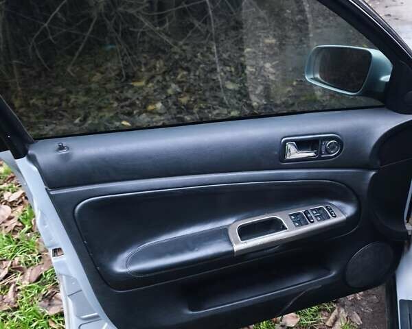 Серый Фольксваген Пассат, объемом двигателя 1.9 л и пробегом 316 тыс. км за 3700 $, фото 18 на Automoto.ua