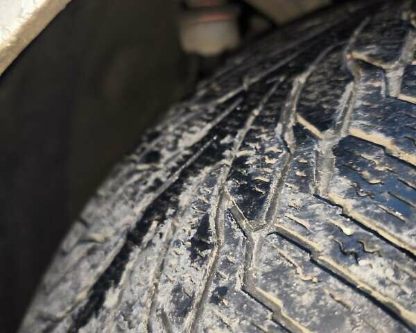 Серый Фольксваген Пассат, объемом двигателя 1.9 л и пробегом 316 тыс. км за 3700 $, фото 13 на Automoto.ua