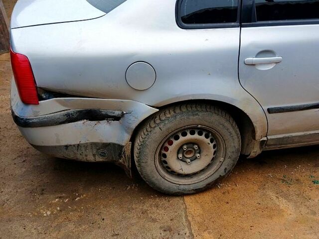 Сірий Фольксваген Пассат, об'ємом двигуна 1.6 л та пробігом 0 тис. км за 1800 $, фото 3 на Automoto.ua