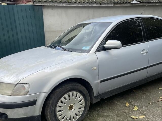 Серый Фольксваген Пассат, объемом двигателя 1.6 л и пробегом 1 тыс. км за 2550 $, фото 1 на Automoto.ua