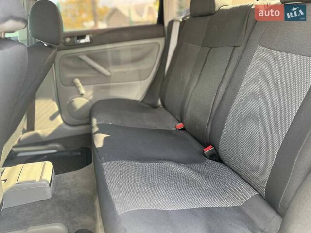 Серый Фольксваген Пассат, объемом двигателя 1.6 л и пробегом 201 тыс. км за 3200 $, фото 16 на Automoto.ua