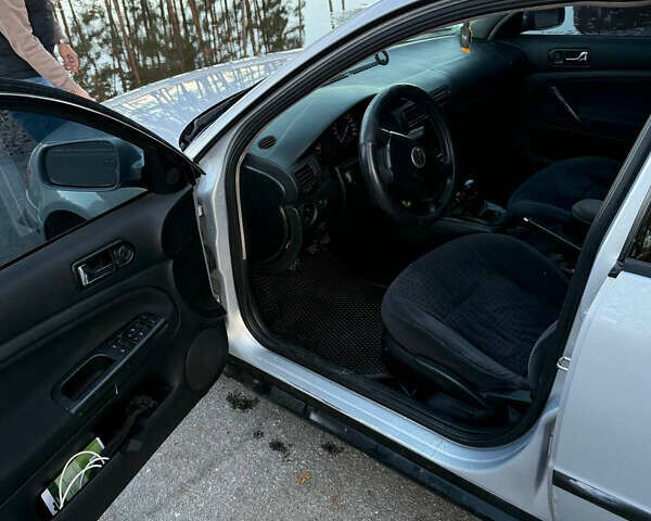 Серый Фольксваген Пассат, объемом двигателя 1.78 л и пробегом 481 тыс. км за 2900 $, фото 33 на Automoto.ua