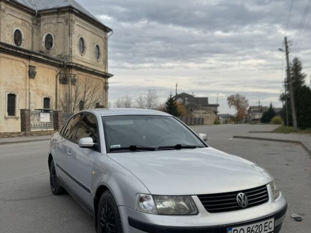 Серый Фольксваген Пассат, объемом двигателя 1.9 л и пробегом 390 тыс. км за 3399 $, фото 1 на Automoto.ua