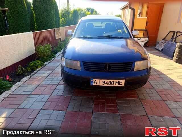 Серый Фольксваген Пассат, объемом двигателя 1.9 л и пробегом 279 тыс. км за 1999 $, фото 4 на Automoto.ua