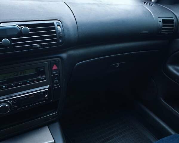 Серый Фольксваген Пассат, объемом двигателя 1.9 л и пробегом 316 тыс. км за 3700 $, фото 17 на Automoto.ua