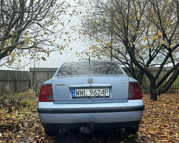 Серый Фольксваген Пассат, объемом двигателя 0 л и пробегом 458 тыс. км за 2400 $, фото 3 на Automoto.ua