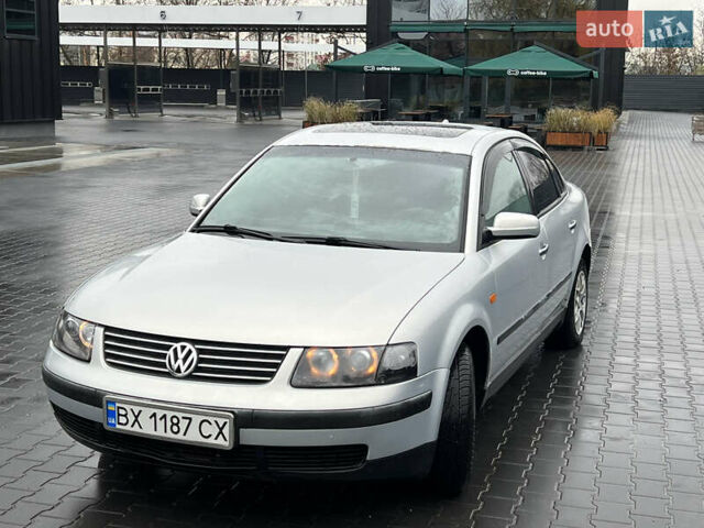 Сірий Фольксваген Пассат, об'ємом двигуна 1.6 л та пробігом 300 тис. км за 3500 $, фото 13 на Automoto.ua