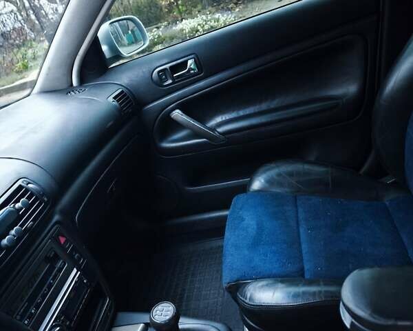 Серый Фольксваген Пассат, объемом двигателя 1.9 л и пробегом 316 тыс. км за 3700 $, фото 22 на Automoto.ua