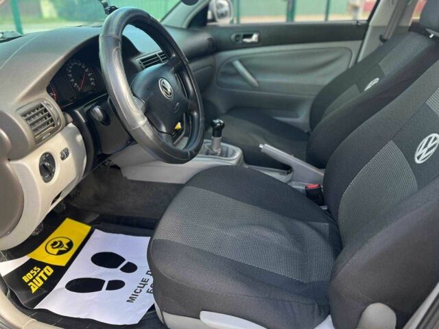 Серый Фольксваген Пассат, объемом двигателя 1.6 л и пробегом 201 тыс. км за 3200 $, фото 7 на Automoto.ua