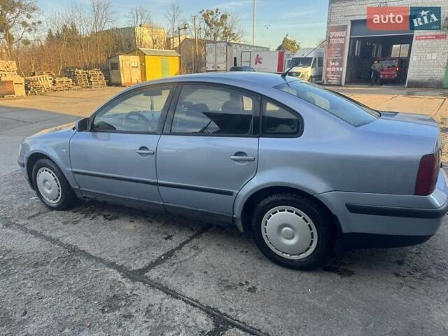 Серый Фольксваген Пассат, объемом двигателя 1.78 л и пробегом 310 тыс. км за 2999 $, фото 5 на Automoto.ua