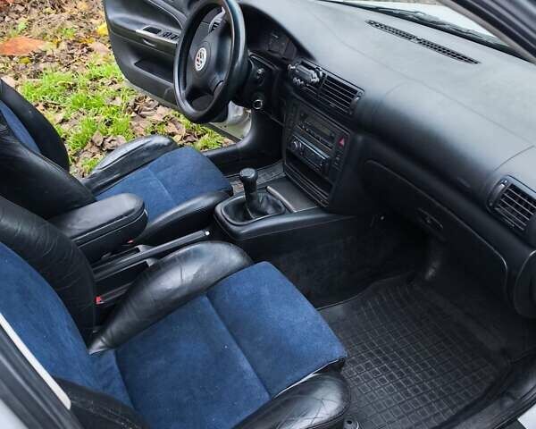 Серый Фольксваген Пассат, объемом двигателя 1.9 л и пробегом 316 тыс. км за 3700 $, фото 11 на Automoto.ua