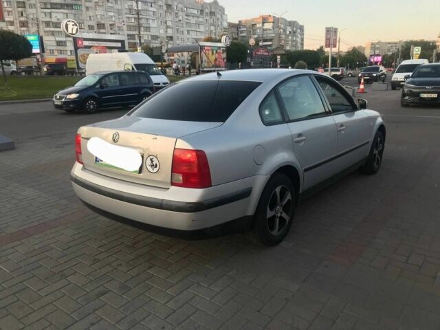 Серый Фольксваген Пассат, объемом двигателя 0 л и пробегом 390 тыс. км за 3500 $, фото 1 на Automoto.ua