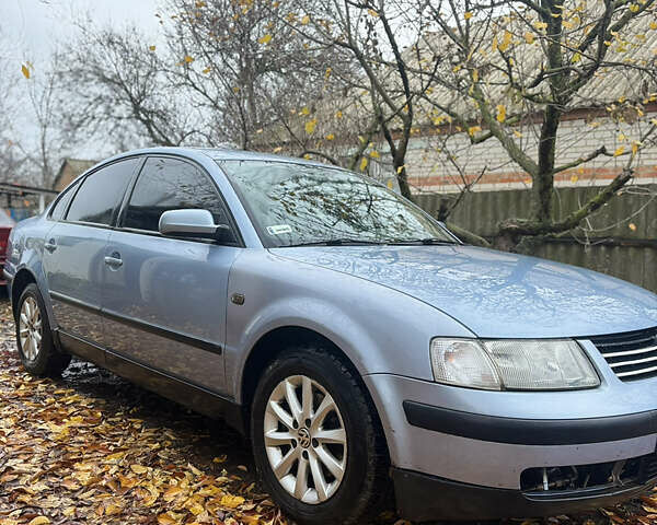 Серый Фольксваген Пассат, объемом двигателя 0 л и пробегом 458 тыс. км за 2400 $, фото 1 на Automoto.ua