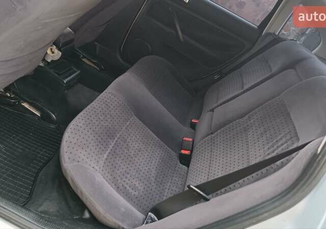 Серый Фольксваген Пассат, объемом двигателя 1.8 л и пробегом 272 тыс. км за 3350 $, фото 59 на Automoto.ua