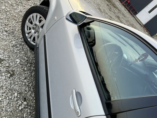 Сірий Фольксваген Пассат, об'ємом двигуна 1.8 л та пробігом 389 тис. км за 3200 $, фото 6 на Automoto.ua