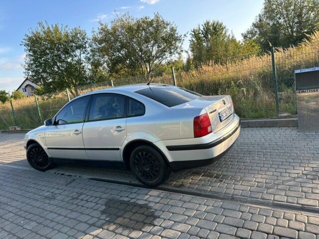 Сірий Фольксваген Пассат, об'ємом двигуна 1.6 л та пробігом 364 тис. км за 2900 $, фото 7 на Automoto.ua