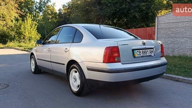 Серый Фольксваген Пассат, объемом двигателя 1.8 л и пробегом 352 тыс. км за 3300 $, фото 10 на Automoto.ua