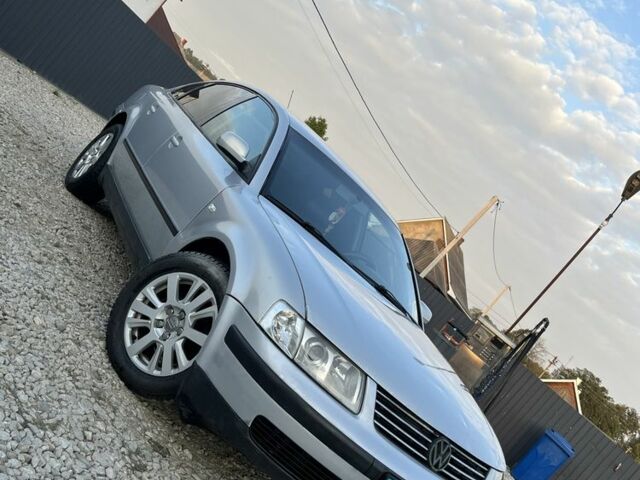 Сірий Фольксваген Пассат, об'ємом двигуна 1.8 л та пробігом 389 тис. км за 3200 $, фото 11 на Automoto.ua