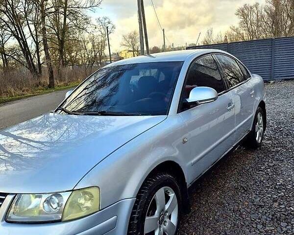 Серый Фольксваген Пассат, объемом двигателя 1.8 л и пробегом 264 тыс. км за 4300 $, фото 4 на Automoto.ua