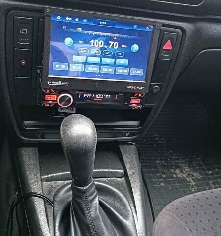 Серый Фольксваген Пассат, объемом двигателя 1.8 л и пробегом 272 тыс. км за 3350 $, фото 113 на Automoto.ua