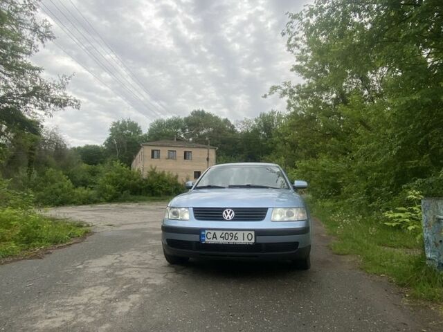 Серый Фольксваген Пассат, объемом двигателя 1.8 л и пробегом 350 тыс. км за 4300 $, фото 6 на Automoto.ua