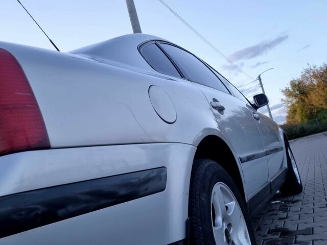 Серый Фольксваген Пассат, объемом двигателя 1.8 л и пробегом 365 тыс. км за 2650 $, фото 10 на Automoto.ua