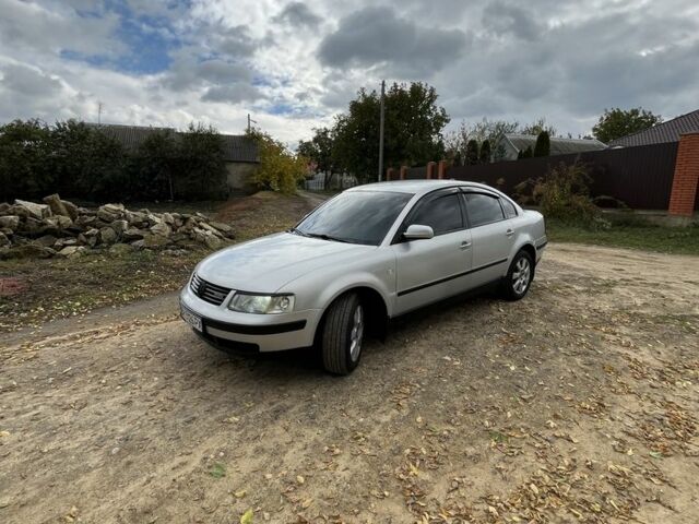 Серый Фольксваген Пассат, объемом двигателя 1.9 л и пробегом 3 тыс. км за 4400 $, фото 1 на Automoto.ua