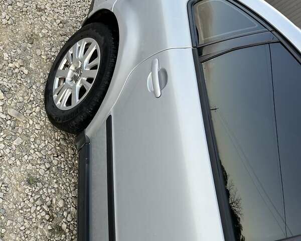 Сірий Фольксваген Пассат, об'ємом двигуна 1.8 л та пробігом 389 тис. км за 3200 $, фото 7 на Automoto.ua