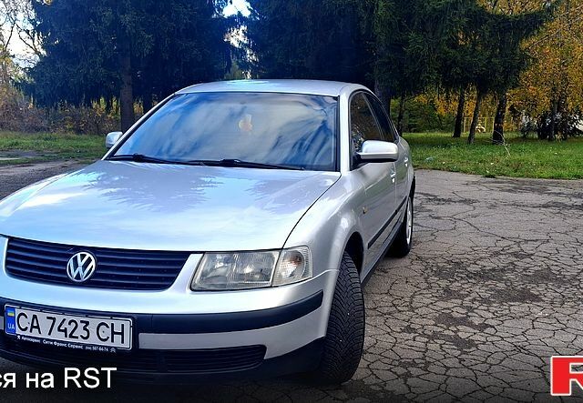 Фольксваген Пассат 1998 в Умани на Automoto.ua Серый Фольксваген Пассат, объемом двигателя 1.9 л и пробегом 364 тыс. км за 3950 $, фото 6 на Automoto.ua